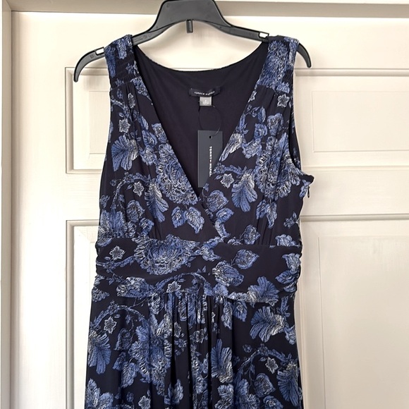 Tommy Hilfiger Navy Floral Blue Maxi Dress Classic Empire Silhouette NEW Size 6 - Picture 7 of 11